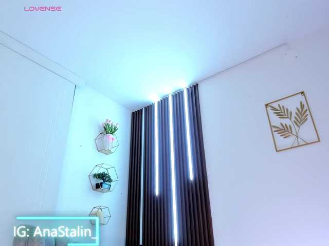 AnaStalin1