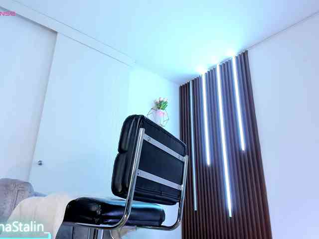 AnaStalin1