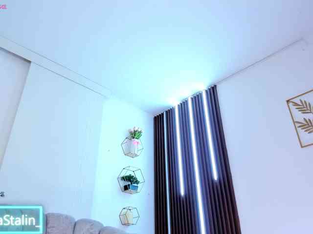 AnaStalin1