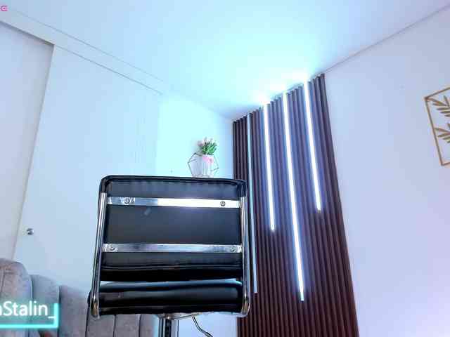 AnaStalin1