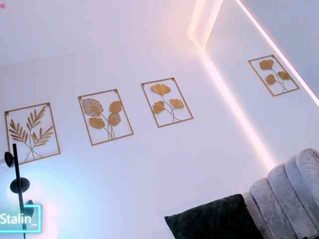 AnaStalin1