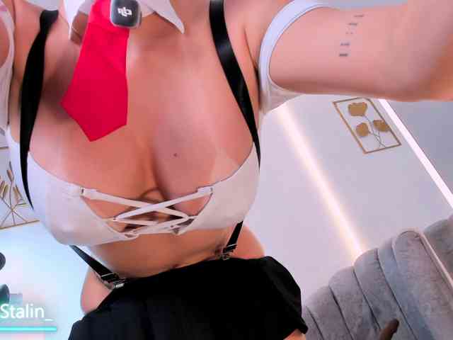 AnaStalin1