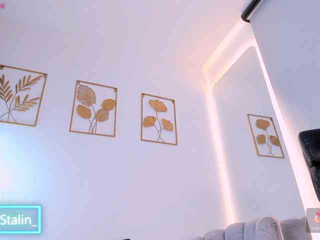 AnaStalin1