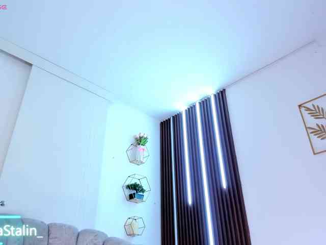 AnaStalin1