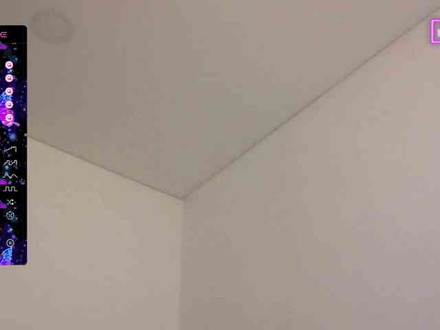TathiDelvey Sex Cam Show