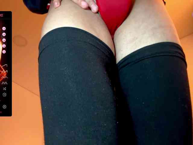 TathiDelvey Sex Cam Show