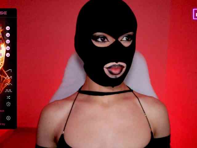 TathiDelvey TathiDelvey