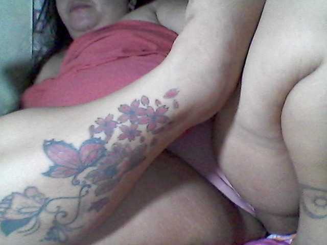 sweetasian33 live cam on BongaCams
