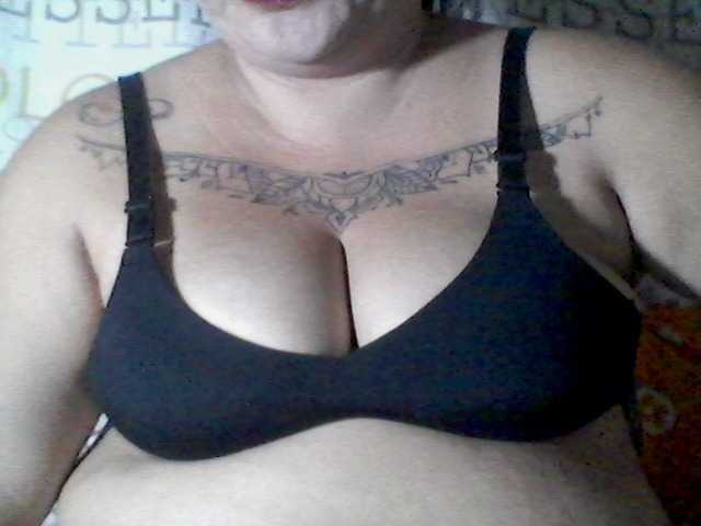 sweetasian33's BongaCams show and profile