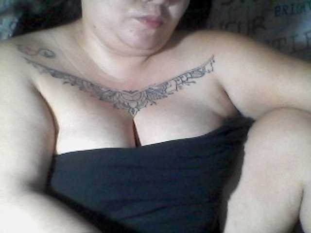 sweetasian33 live cam on BongaCams