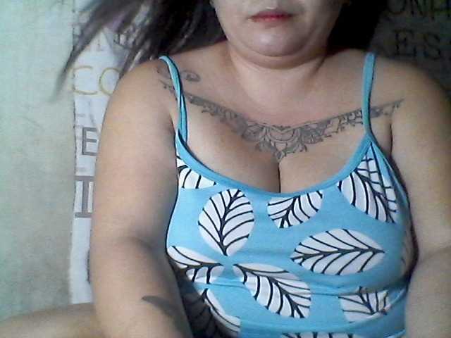 sweetasian33 live cam on BongaCams