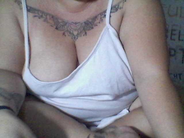 sweetasian33