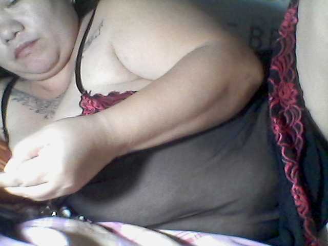 sweetasian33 live cam on BongaCams