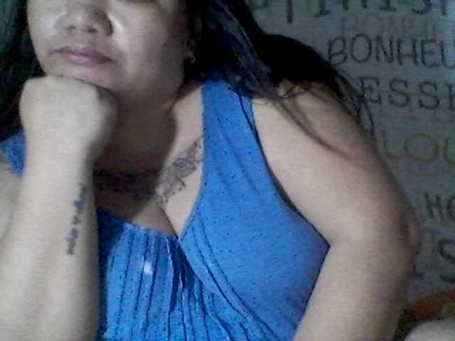 sweetasian33 live cam on BongaCams