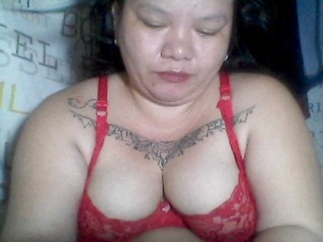 sweetasian33 live cam on BongaCams