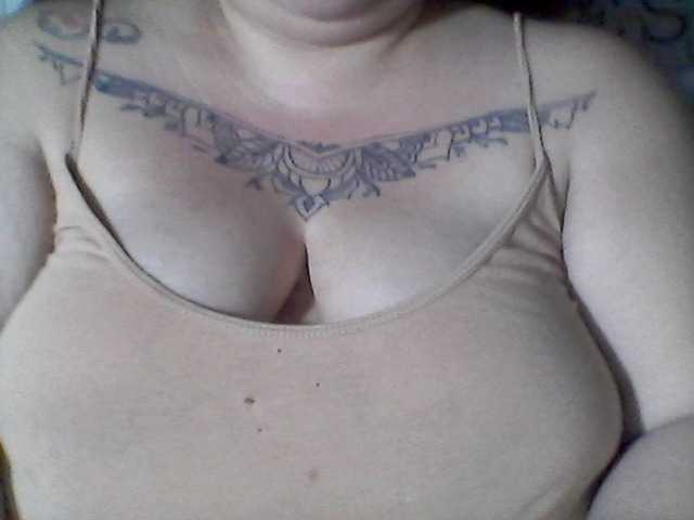 sweetasian33 live cam on BongaCams