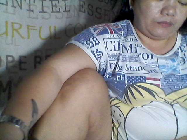 sweetasian33 live cam on BongaCams