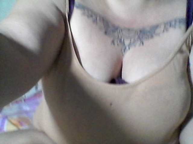 sweetasian33 live cam on BongaCams