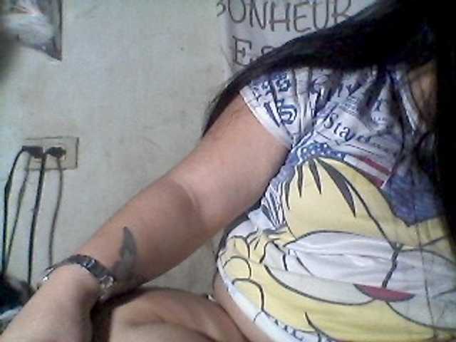 sweetasian33 live cam on BongaCams