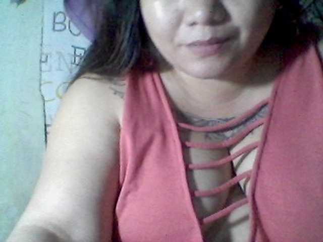 sweetasian33 live cam on BongaCams