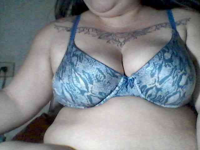 sweetasian33 webcam