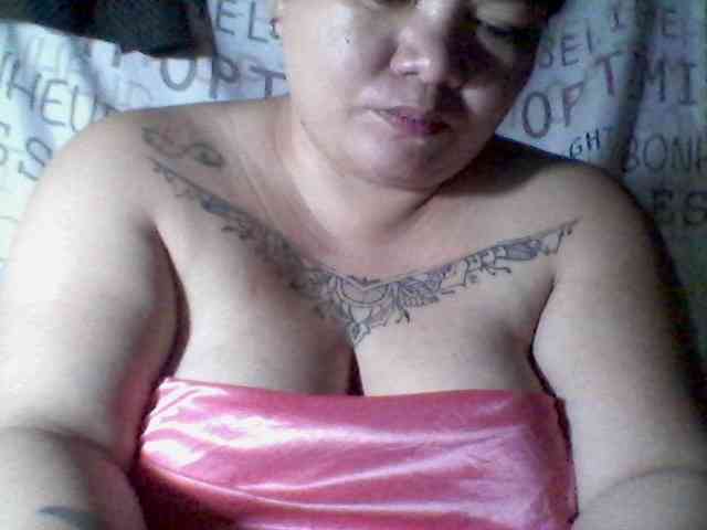 sweetasian33 webcam