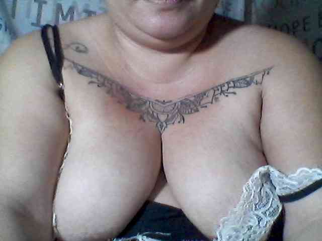 sweetasian33