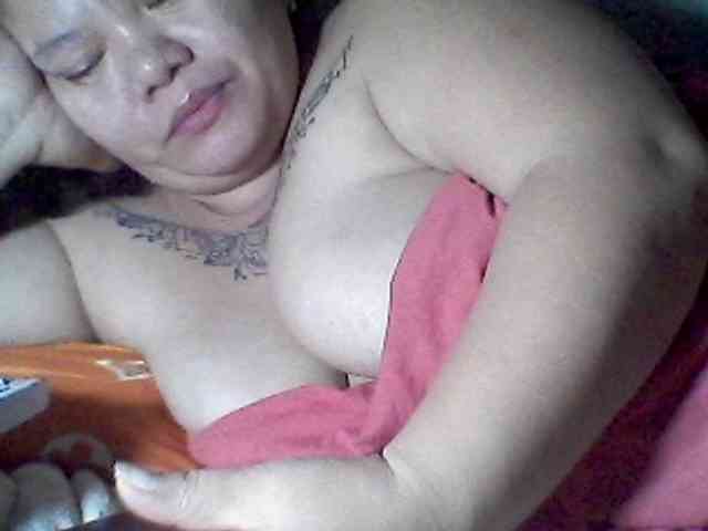 sweetasian33 Live Webcam on BongaCams