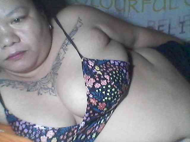 sweetasian33 webcam