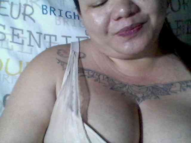 sweetasian33 webcam