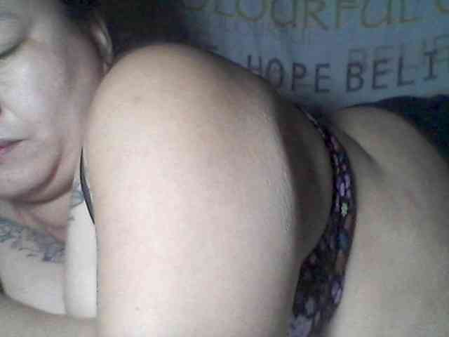 sweetasian33 webcam