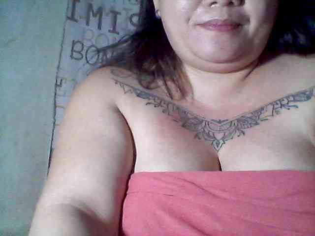 sweetasian33 webcam