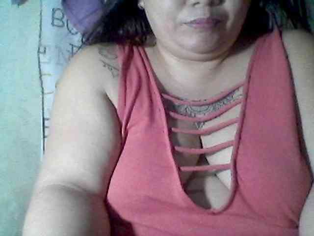 sweetasian33 webcam