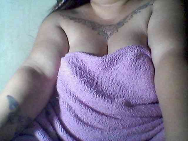 sweetasian33 webcam