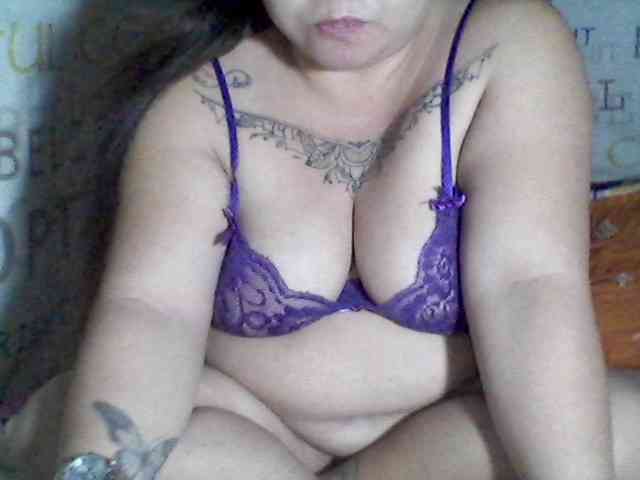 sweetasian33 webcam