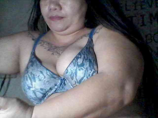 sweetasian33 webcam