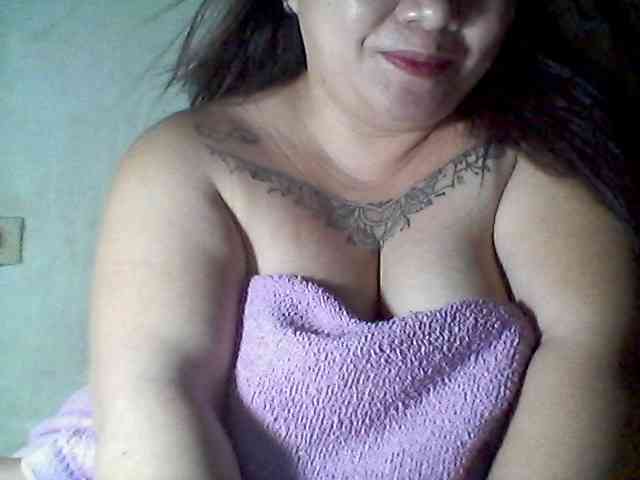 sweetasian33 webcam
