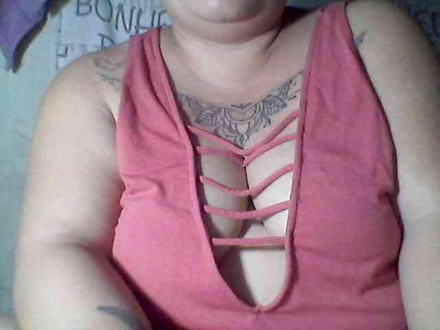 sweetasian33 webcam