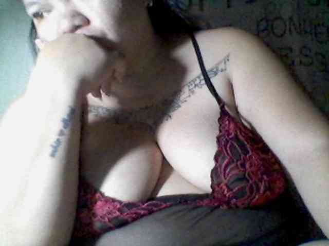 sweetasian33 webcam