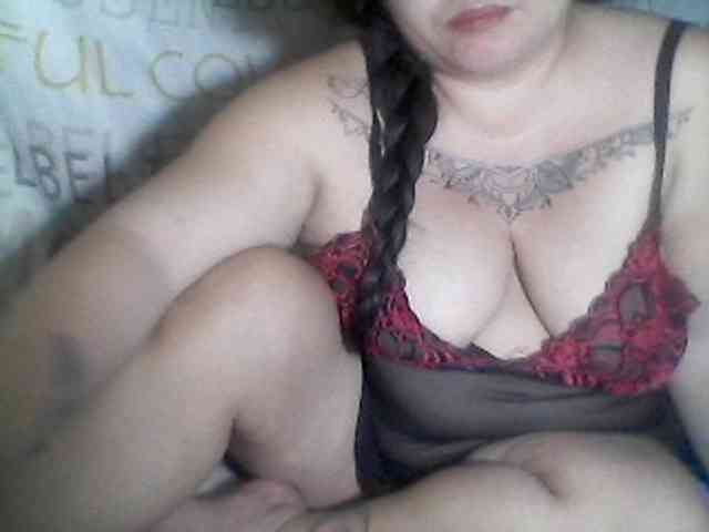 sweetasian33 webcam
