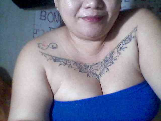 sweetasian33 webcam