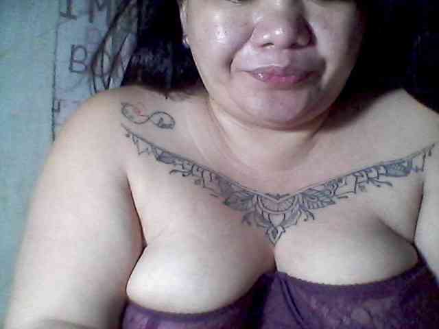 sweetasian33 webcam