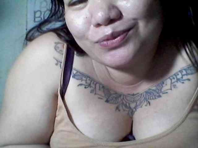 sweetasian33 webcam