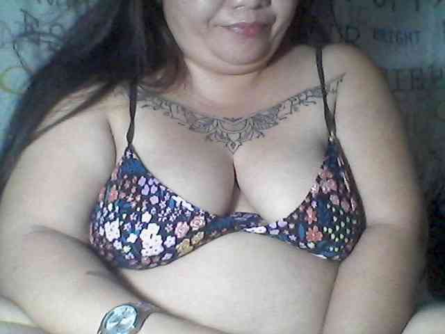 sweetasian33 webcam