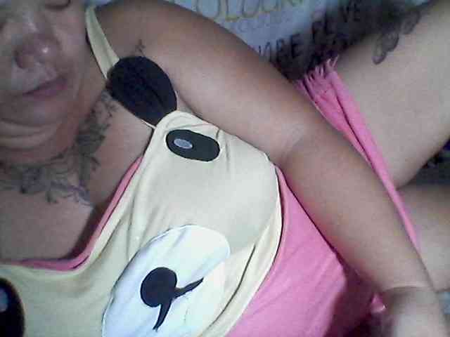 sweetasian33 webcam
