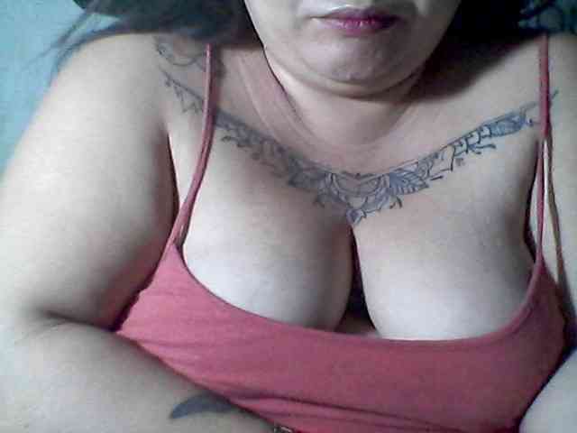 sweetasian33 webcam