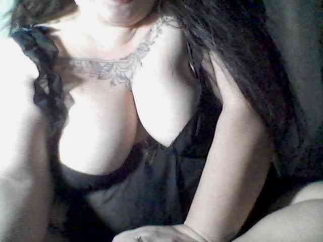 sweetasian33 webcam