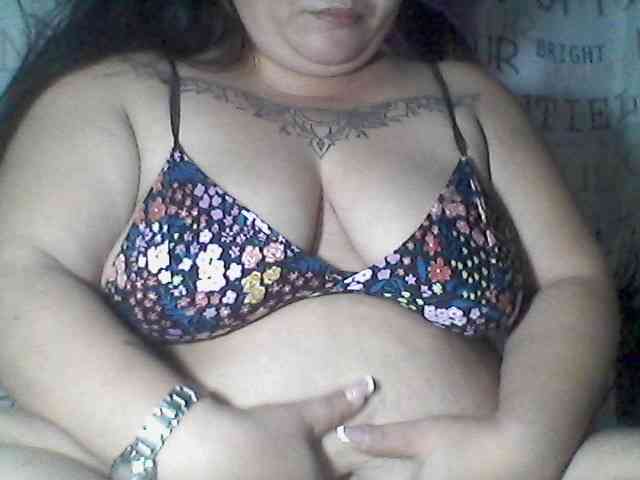sweetasian33 webcam
