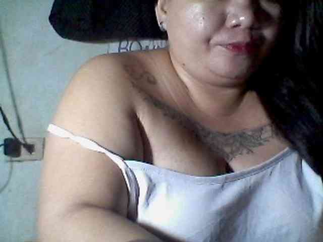 sweetasian33