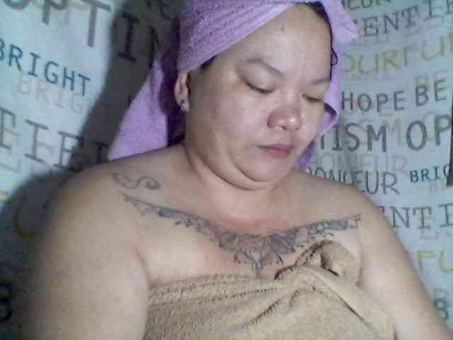 sweetasian33 webcam